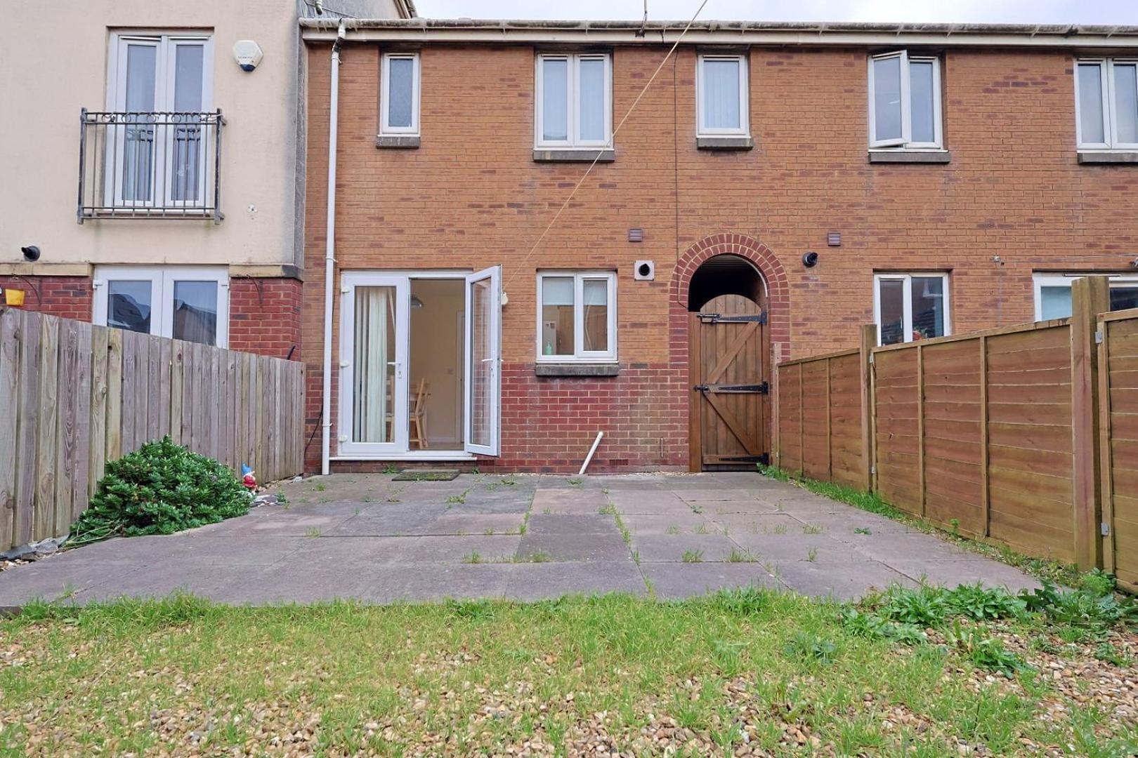 Relaxing 2-Bed Coastal Escape In Port Talbot Apartment Luaran gambar
