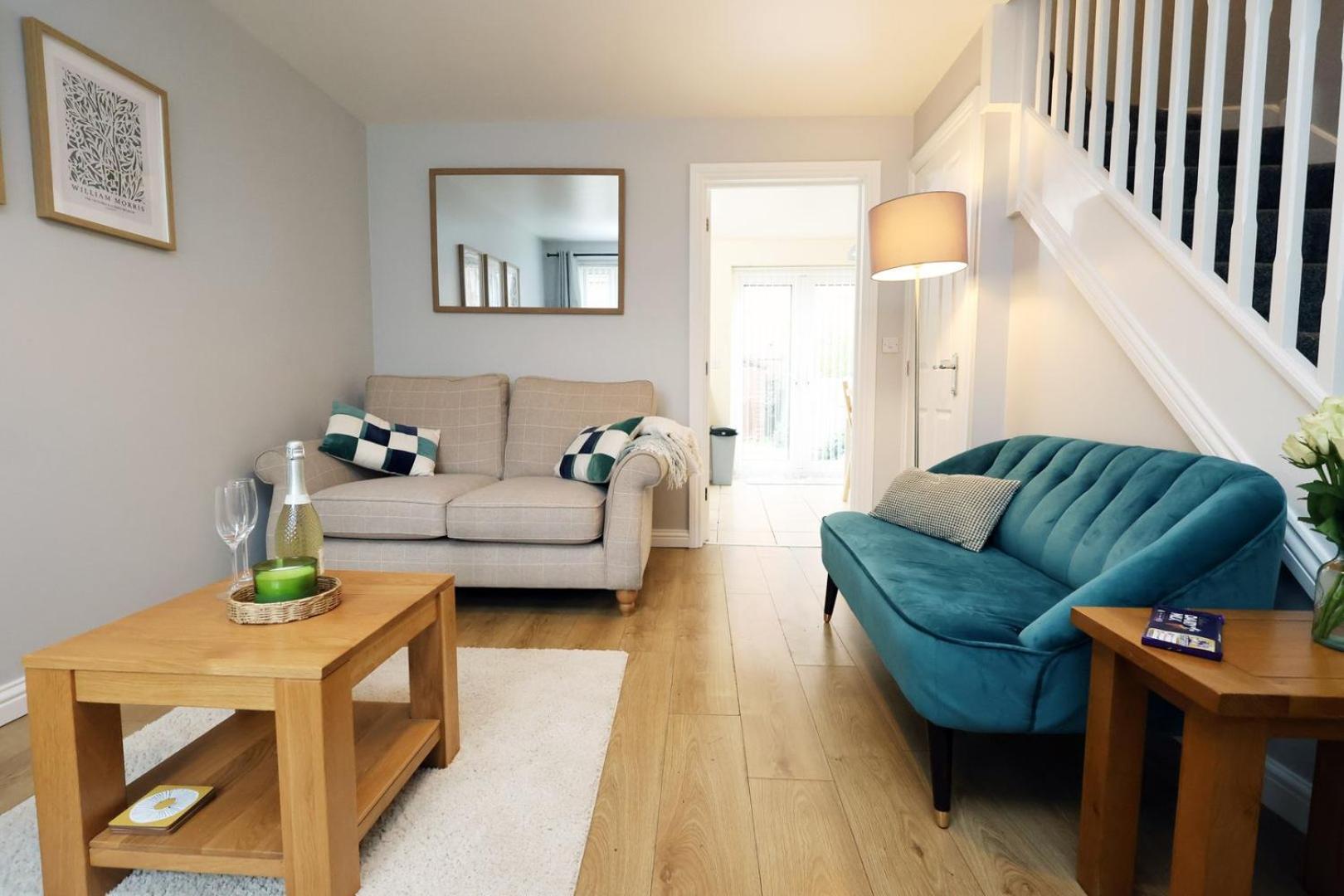 Relaxing 2-Bed Coastal Escape In Port Talbot Apartment Luaran gambar